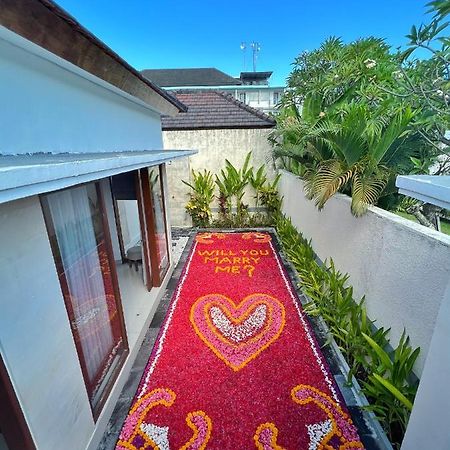 The Sakaye Villas & Spa Legian  Exterior photo